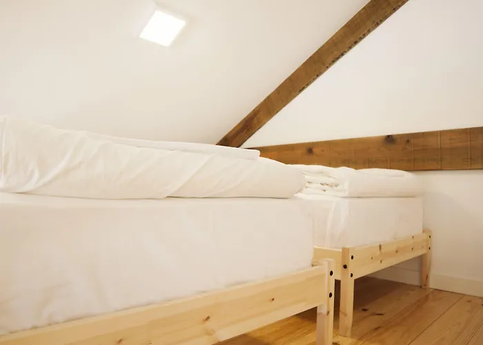 Happy Hostel&apartments * Porto