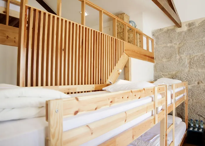 Happy Hostel&apartments * Porto