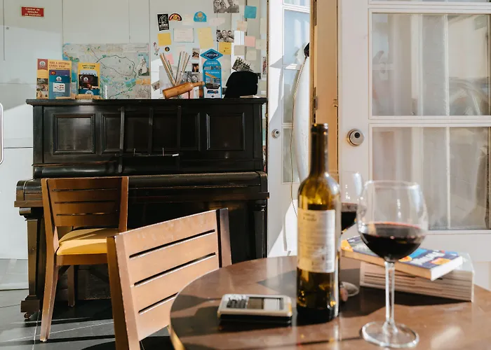 Hostel Happy Hostel&apartments