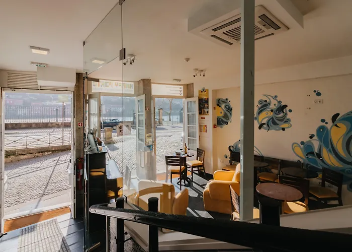 Happy Hostel&apartments Porto