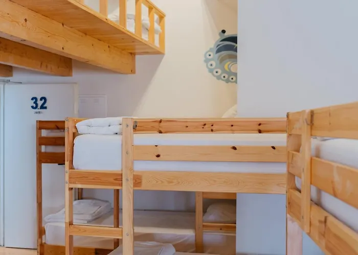 Hostel Happy Hostel&apartments