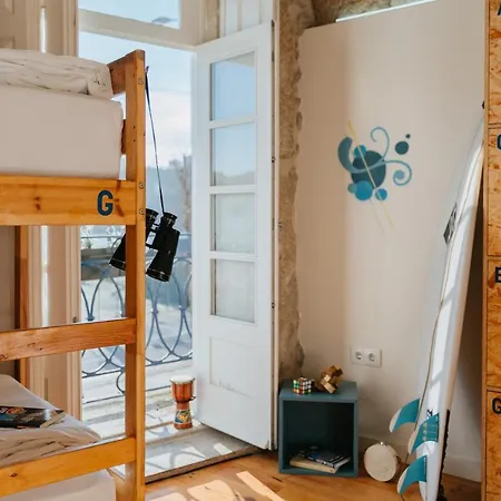 Hostel Happy & Porto