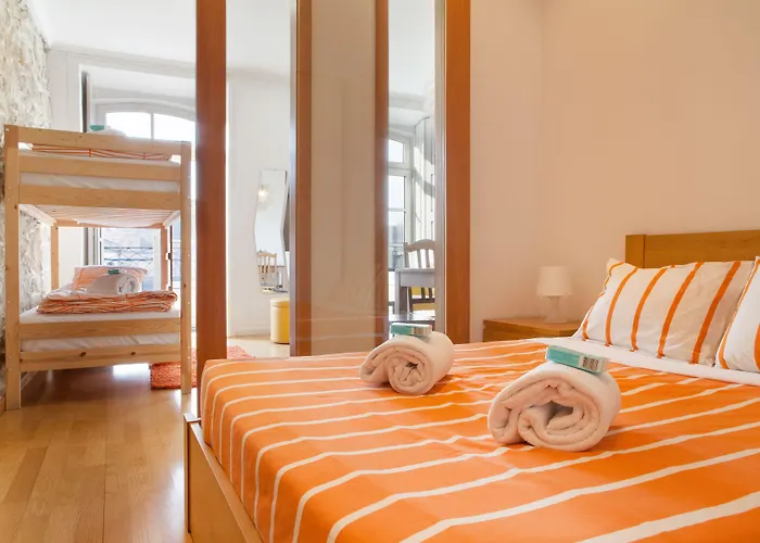 Happy Hostel&apartments Ostello