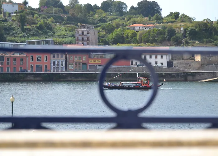 Happy Hostel&apartments Ostello