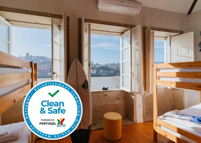 Happy Hostel&apartments