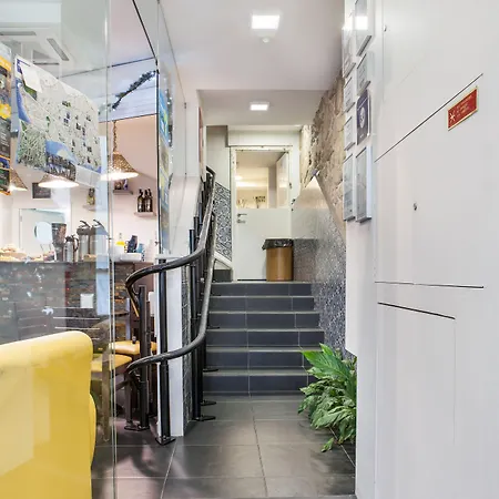 Happy Hostel&apartments Ostello *