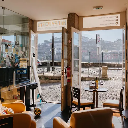 Ostello Happy Hostel&apartments Oporto