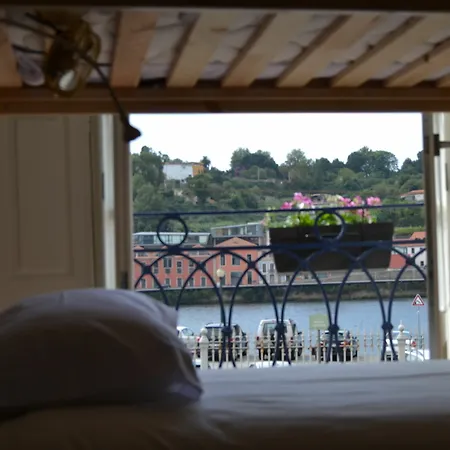Albergue Happy & Porto