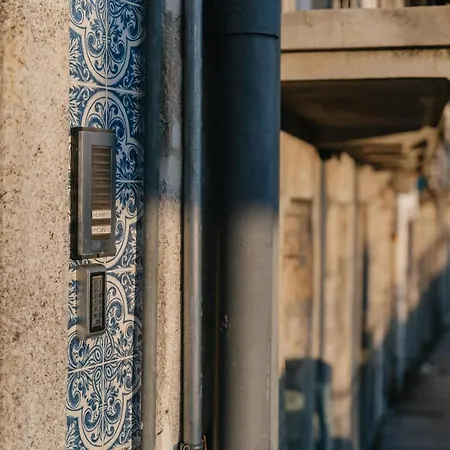 Happy * Porto