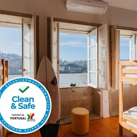 Happy Hostel&apartments